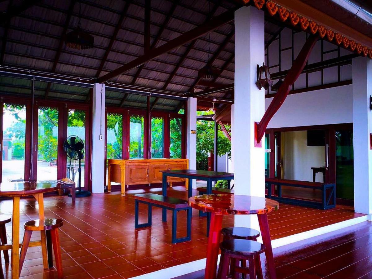 Khum Nakhon Hotel Nakhon Si Thammarat Exterior photo